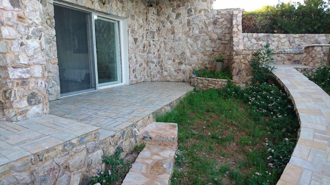 Το Πετρινο Agia Marina Mikrolimanou Exterior foto