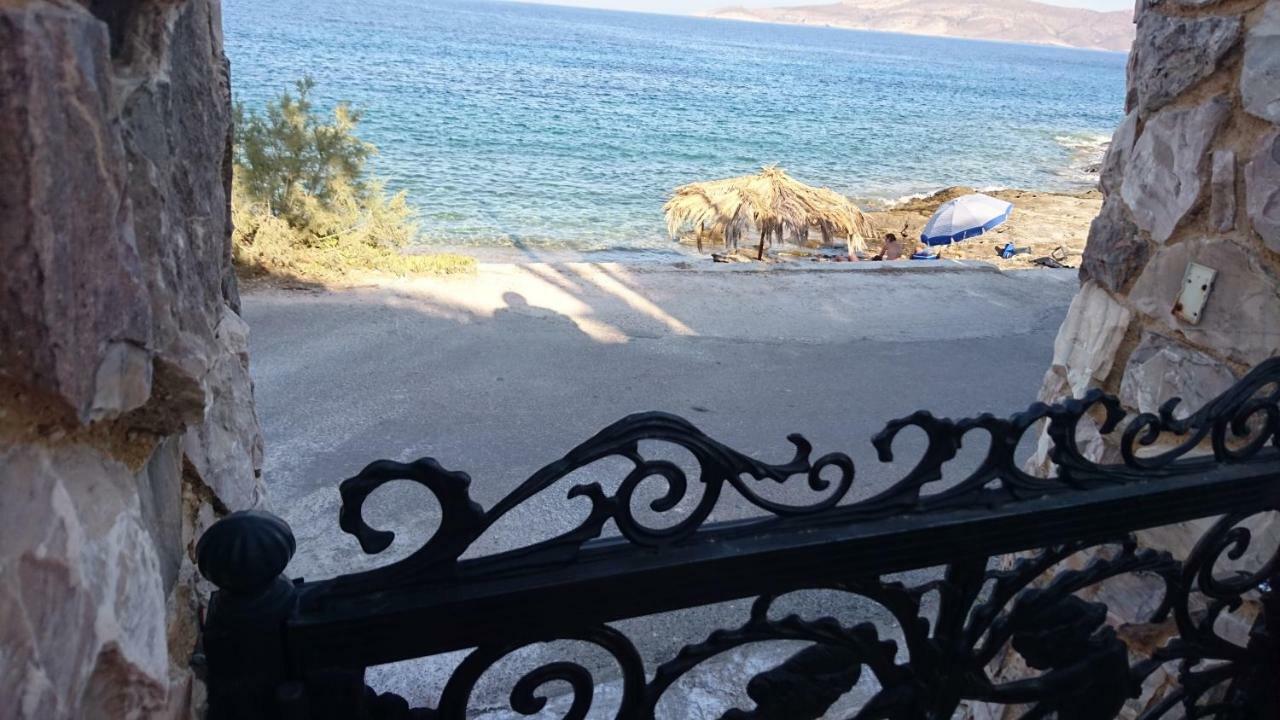 Το Πετρινο Agia Marina Mikrolimanou Exterior foto