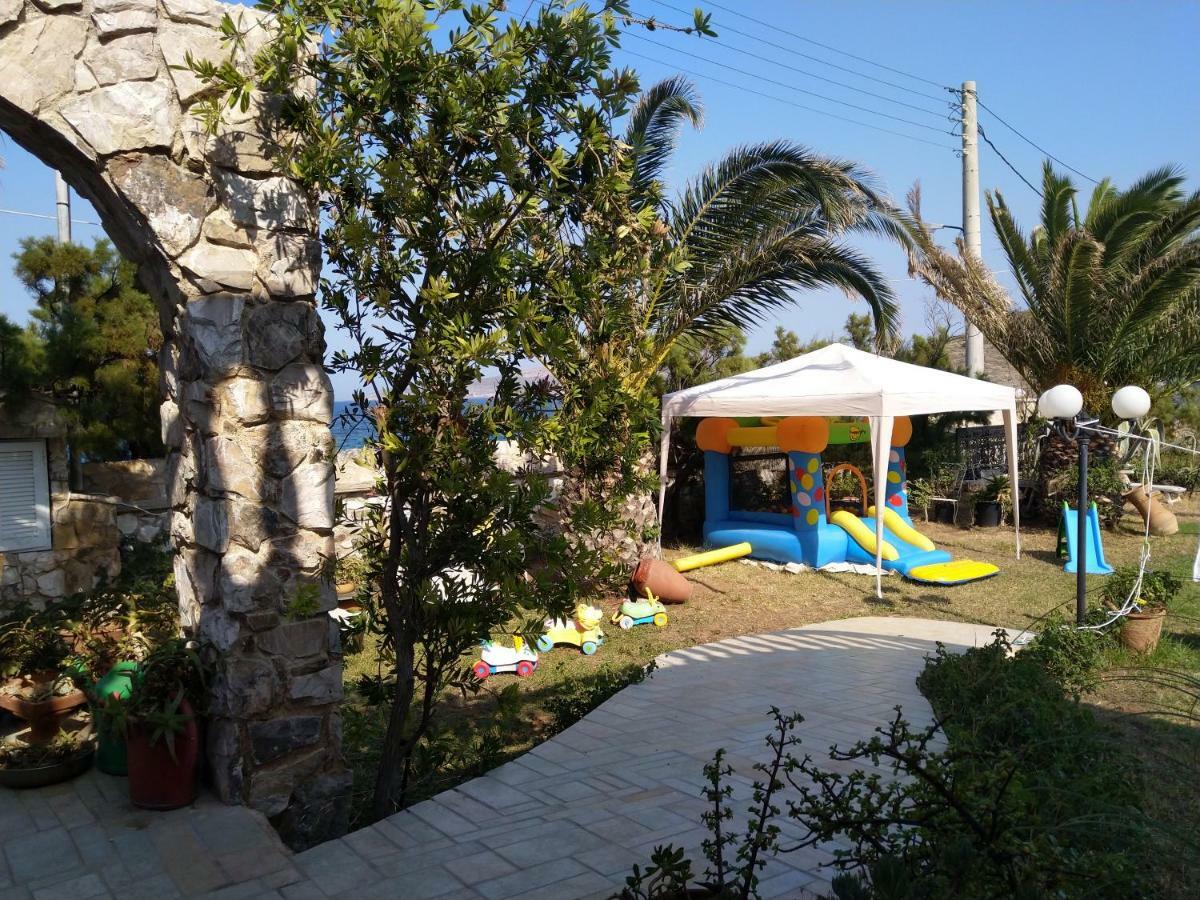 Το Πετρινο Agia Marina Mikrolimanou Exterior foto